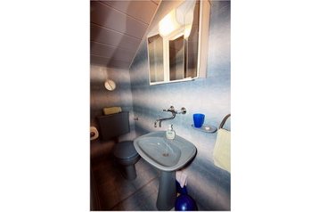 Croazia Privát Sutivan, Esterno